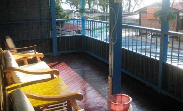 Et Budget Guest House Batu Ferringhi Exterior photo