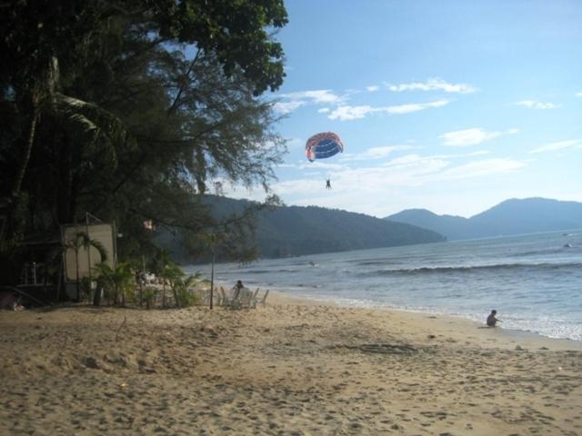 Et Budget Guest House Batu Ferringhi Exterior photo