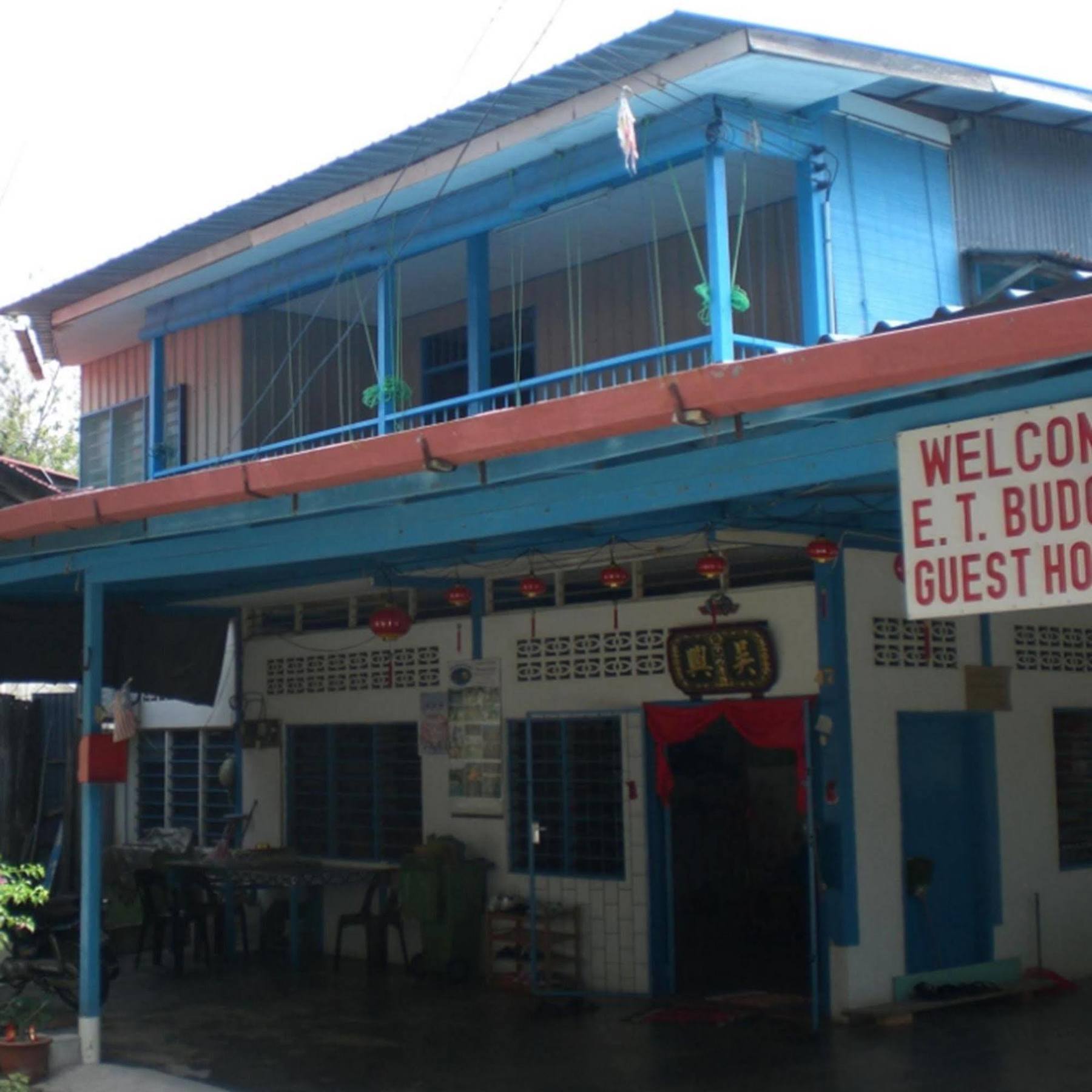 Et Budget Guest House Batu Ferringhi Exterior photo